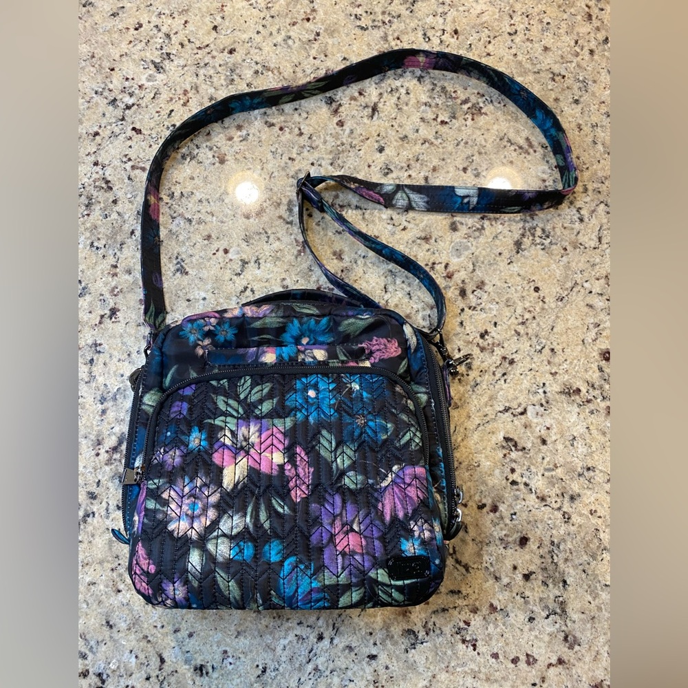 Lug Ranger Crossbody